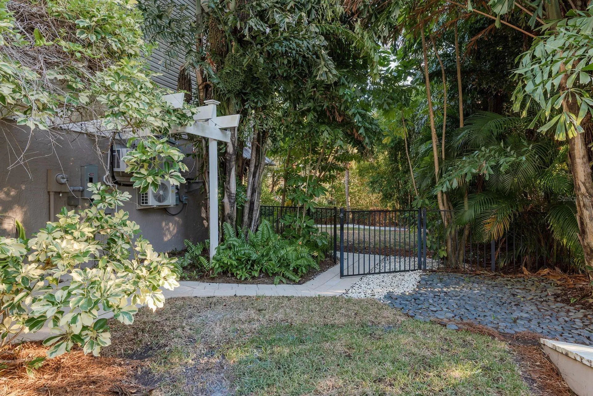 758 Claudia Palm Harbor FL 34683