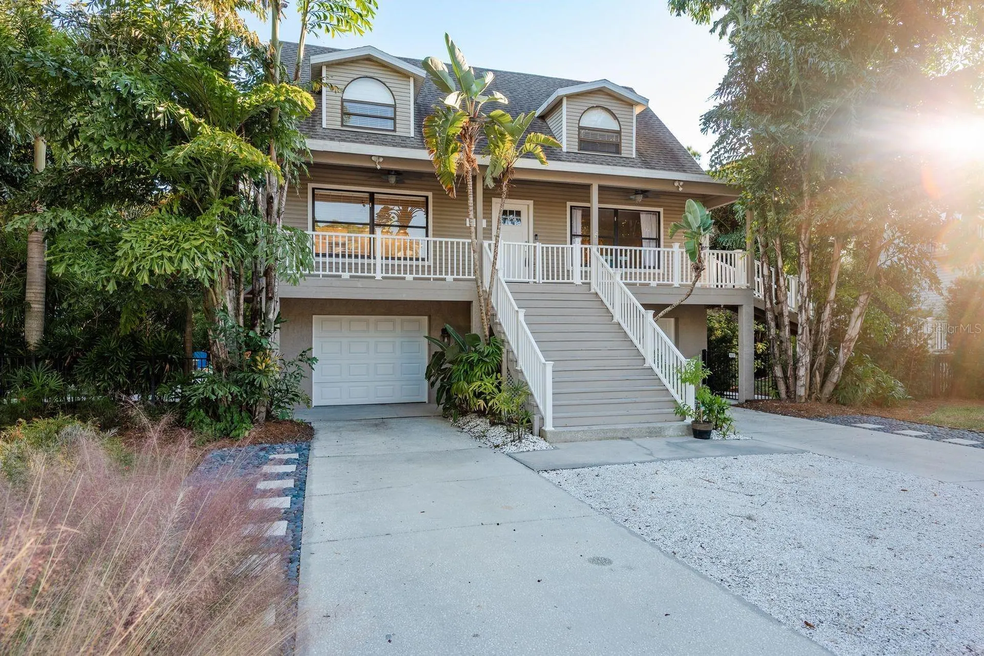 758 Claudia Palm Harbor FL 34683