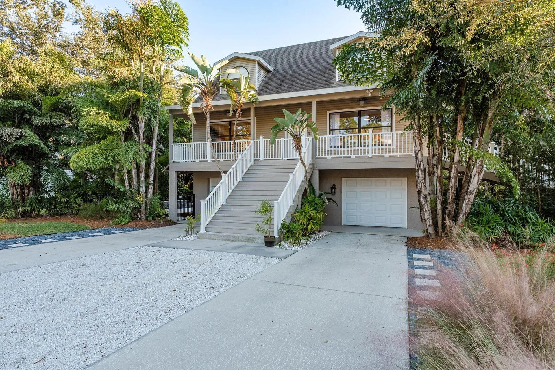 758 Claudia Palm Harbor FL 34683