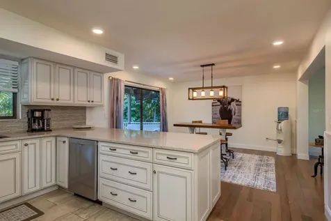 758 Claudia Palm Harbor FL 34683