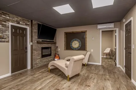 758 Claudia Palm Harbor FL 34683