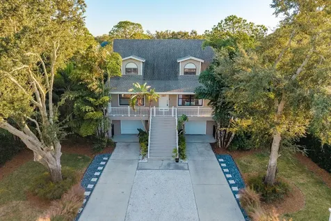 758 Claudia Palm Harbor FL 34683