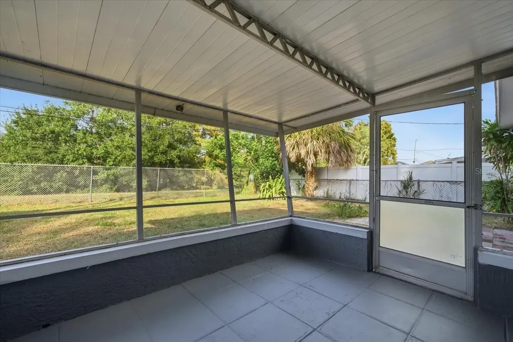 10971 57th Avenue Seminole FL 33772