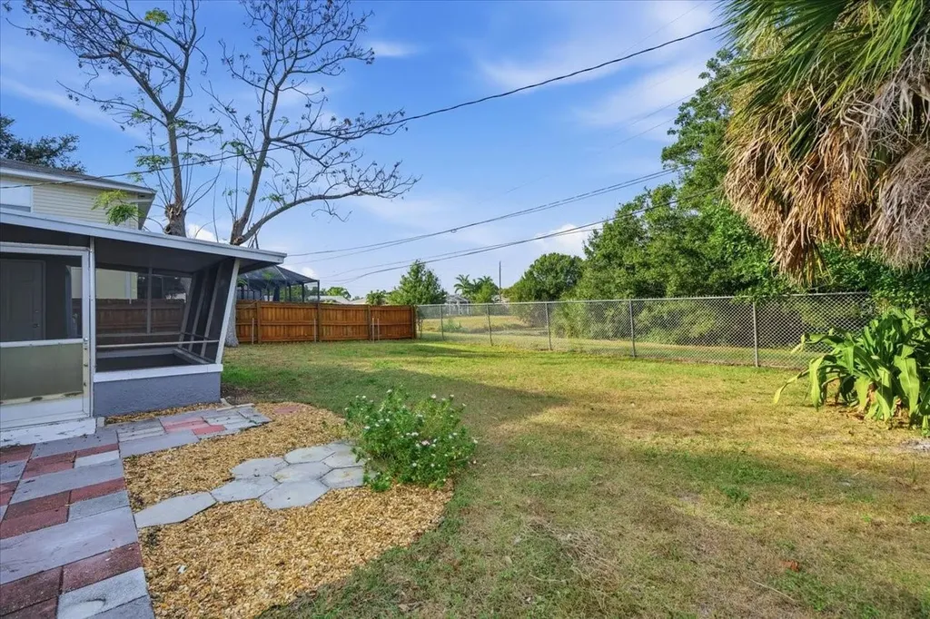 10971 57th Avenue Seminole FL 33772
