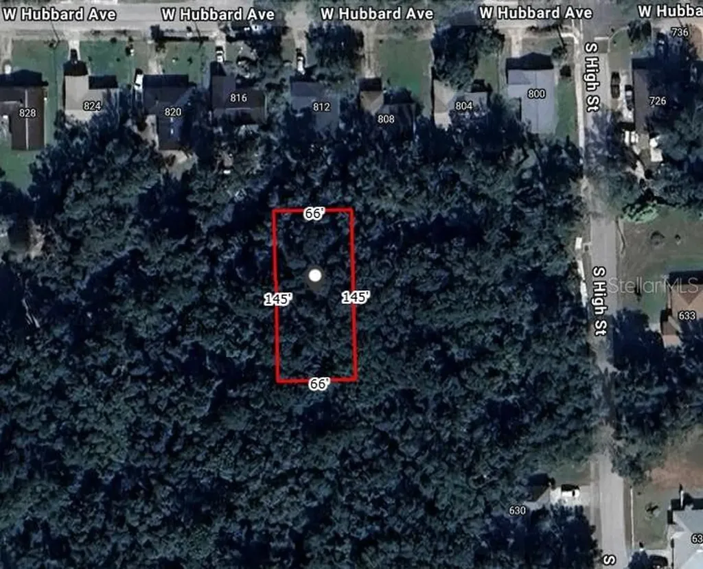 W Armstrong Avenue Deland FL 32720