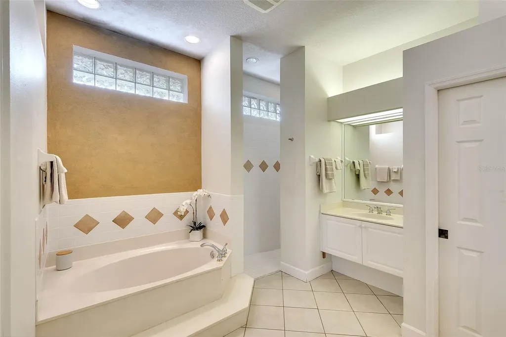 4849 88th Street E Bradenton FL 34211