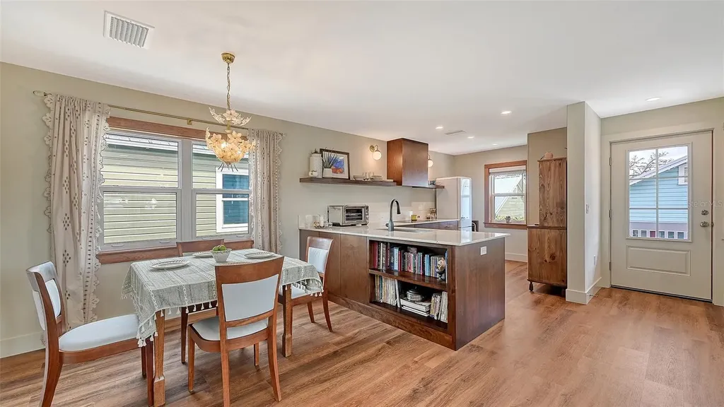 310 S Osprey Avenue Sarasota FL 34236