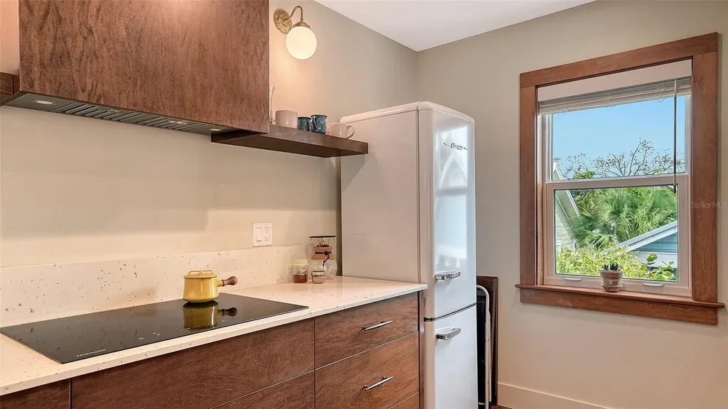 310 S Osprey Avenue Sarasota FL 34236