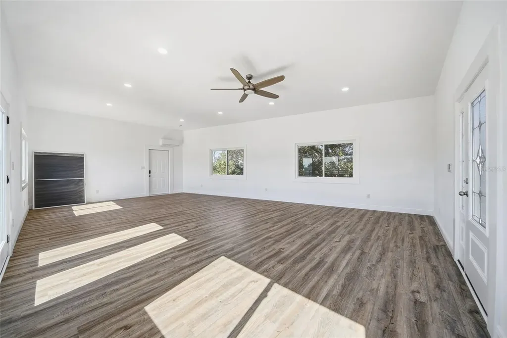 14233 Shiloh Court Hudson FL 34667