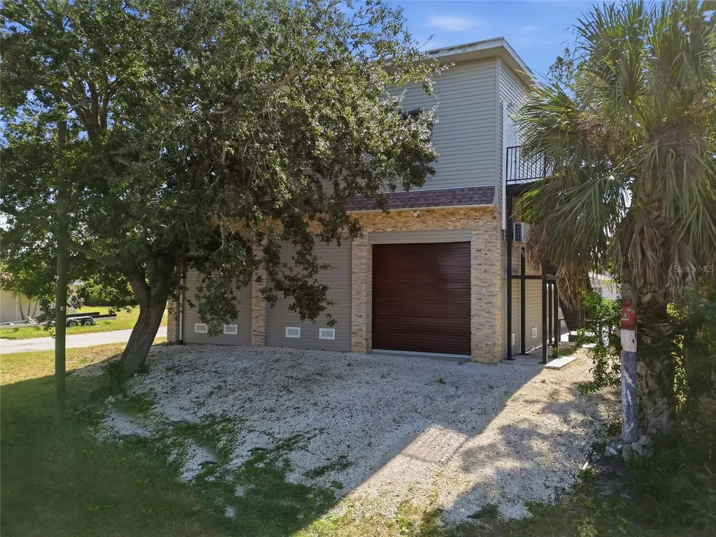 14233 Shiloh Court Hudson FL 34667
