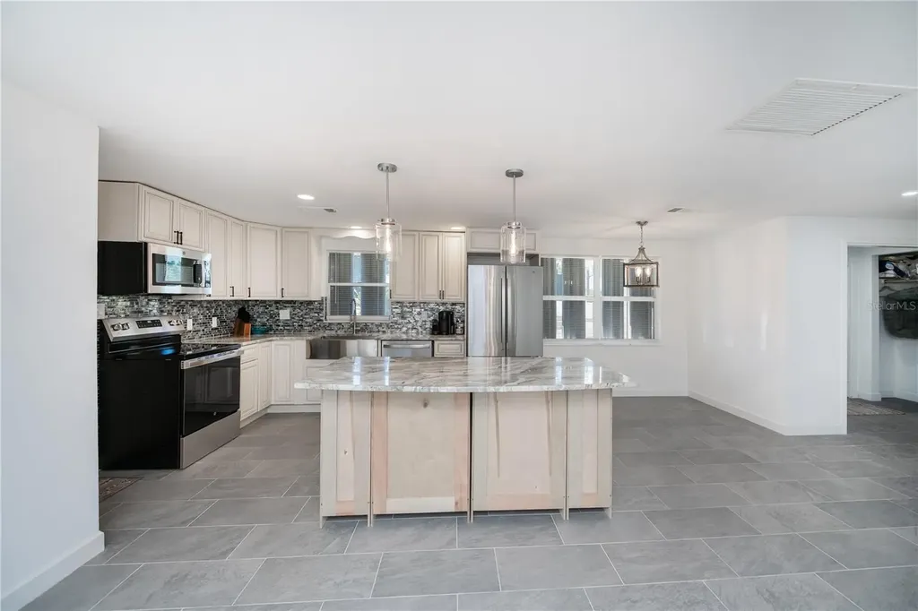 2820 Marlin Place Punta Gorda FL 33950