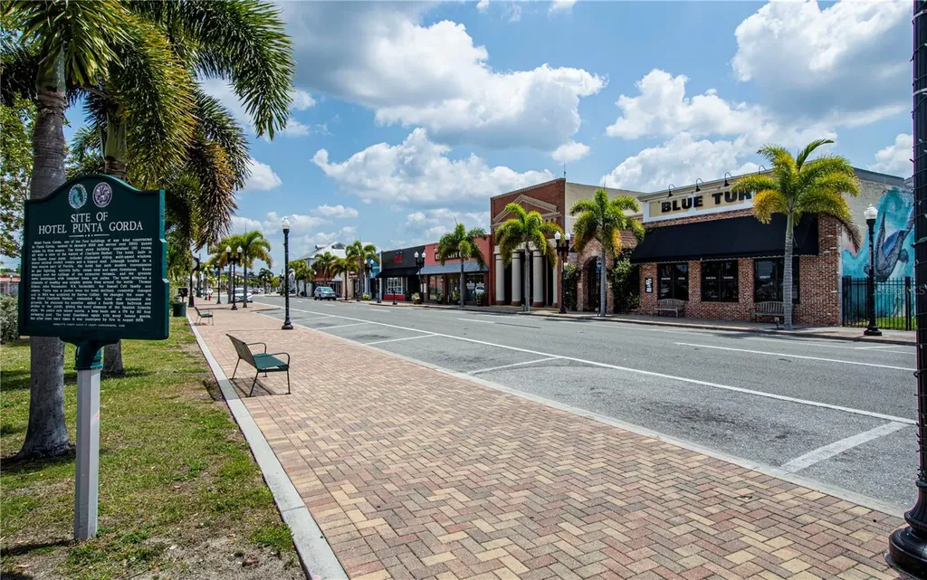 2820 Marlin Place Punta Gorda FL 33950