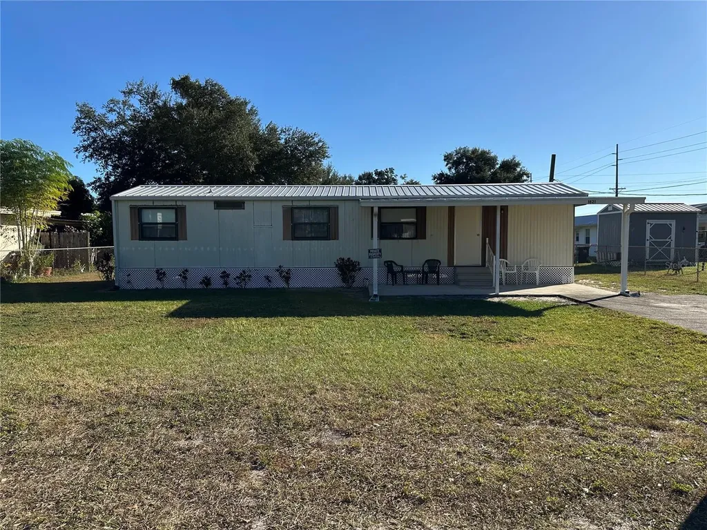 1821 Fruitland Park Circle Eagle Lake FL 33839