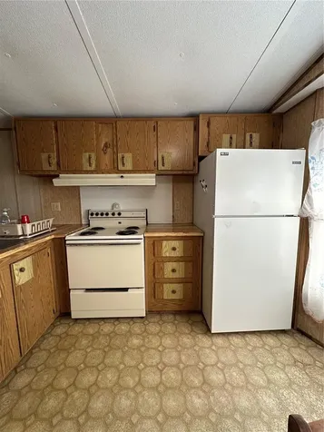 1821 Fruitland Park Circle Eagle Lake FL 33839