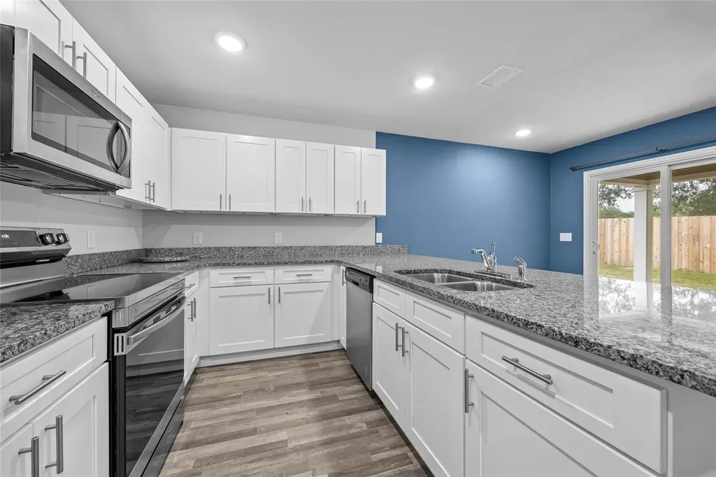 20105 NW 247th Street High Springs FL 32643