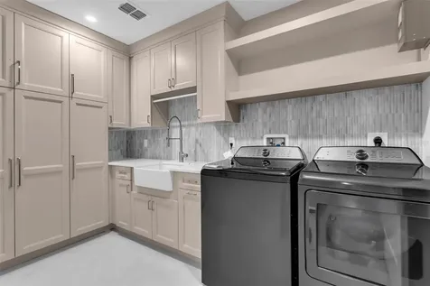 455 Pinellas Bayway S Tierra Verde FL 33715
