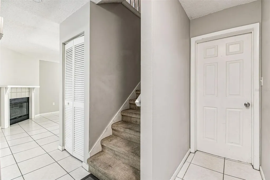 3616 Pine Knot Drive Valrico FL 33596