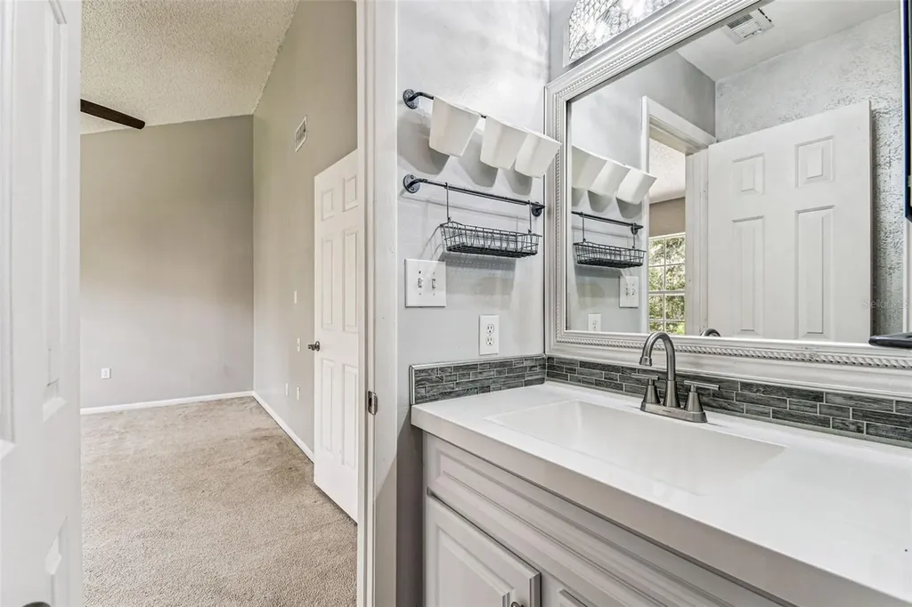 3616 Pine Knot Drive Valrico FL 33596