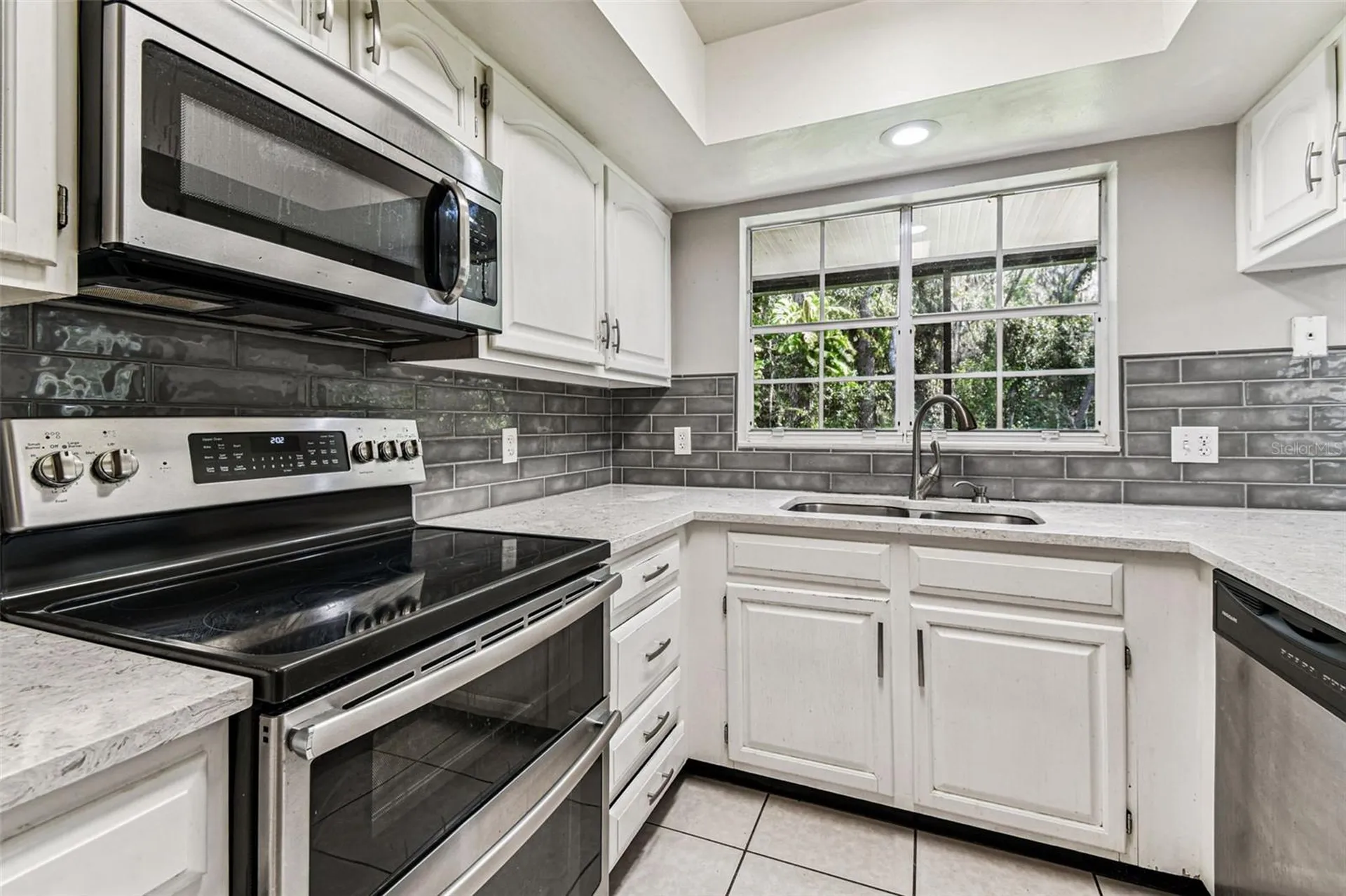 3616 Pine Knot Drive Valrico FL 33596