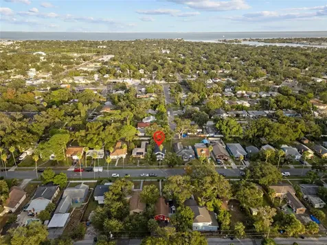2340 10th Street S St Petersburg FL 33705