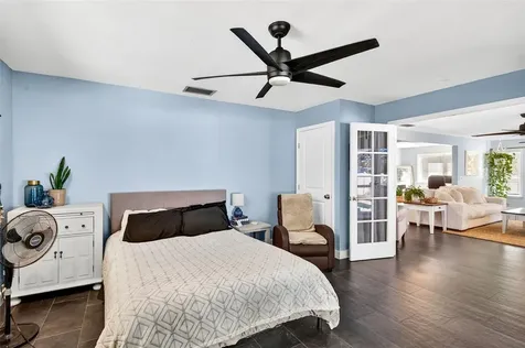 2366 Pembrook Drive Clearwater FL 33764