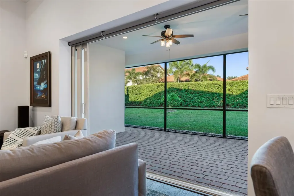 10692 Royal Cypress Way Orlando FL 32836