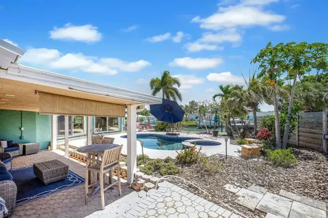 510 Lewis Boulevard SE St Petersburg FL 33705