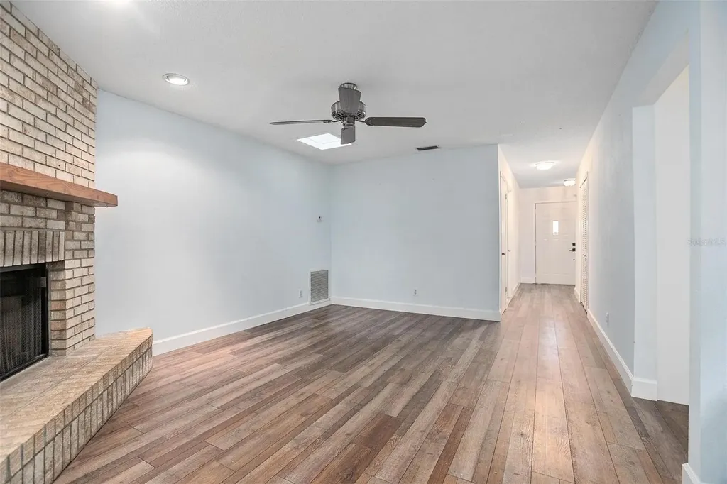 1142 Valley View Lane Deland FL 32720