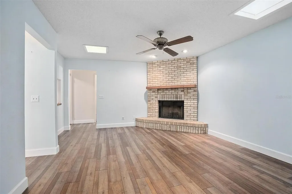 1142 Valley View Lane Deland FL 32720