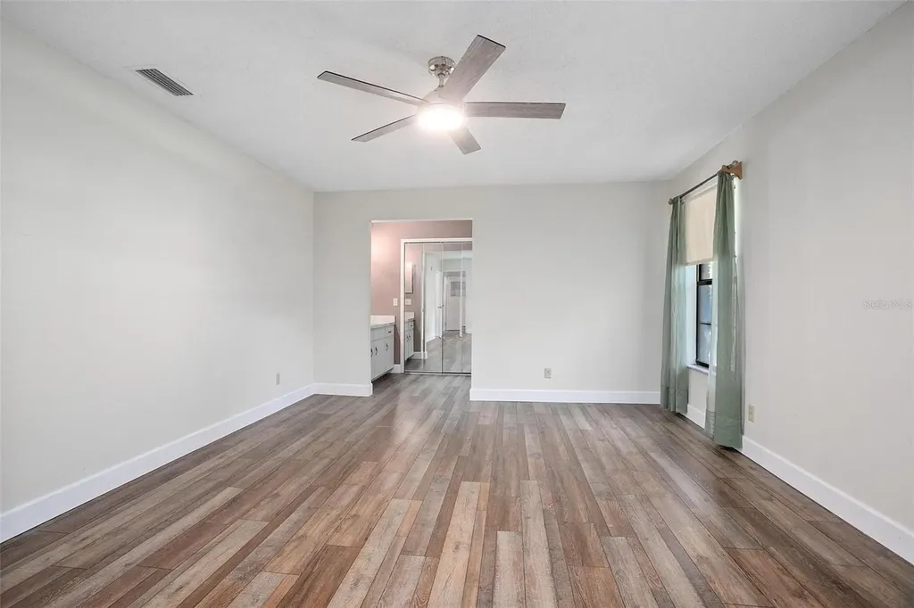 1142 Valley View Lane Deland FL 32720