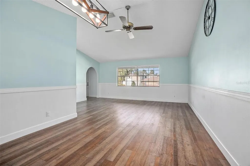 1142 Valley View Lane Deland FL 32720