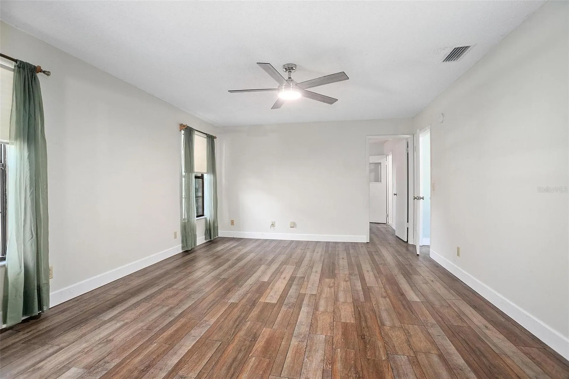 1142 Valley View Lane Deland FL 32720