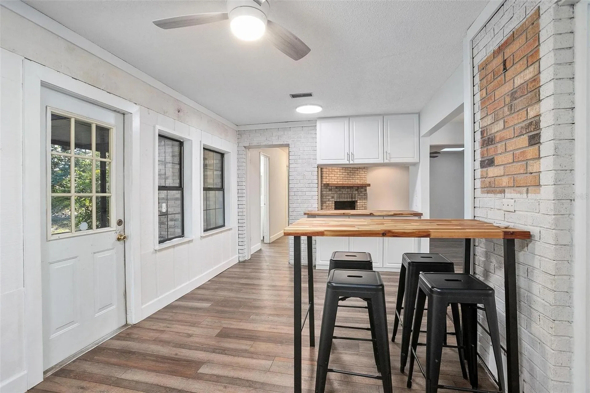 1142 Valley View Lane Deland FL 32720