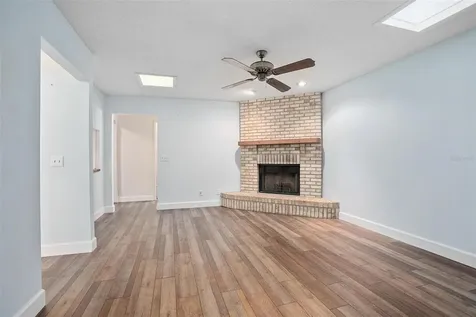 1142 Valley View Lane Deland FL 32720
