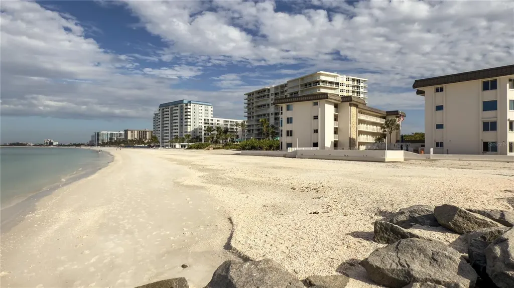 1900 Benjamin Franklin Drive Sarasota FL 34236