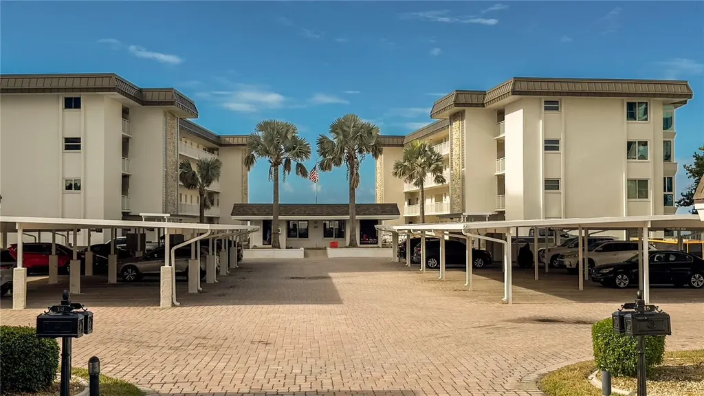1900 Benjamin Franklin Drive Sarasota FL 34236