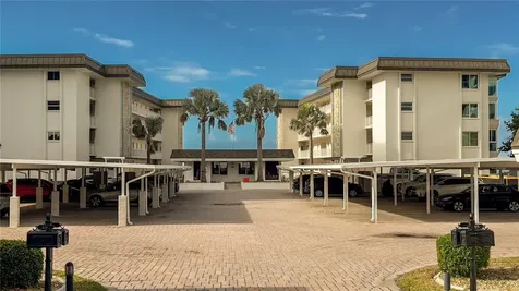 1900 Benjamin Franklin Drive Sarasota FL 34236
