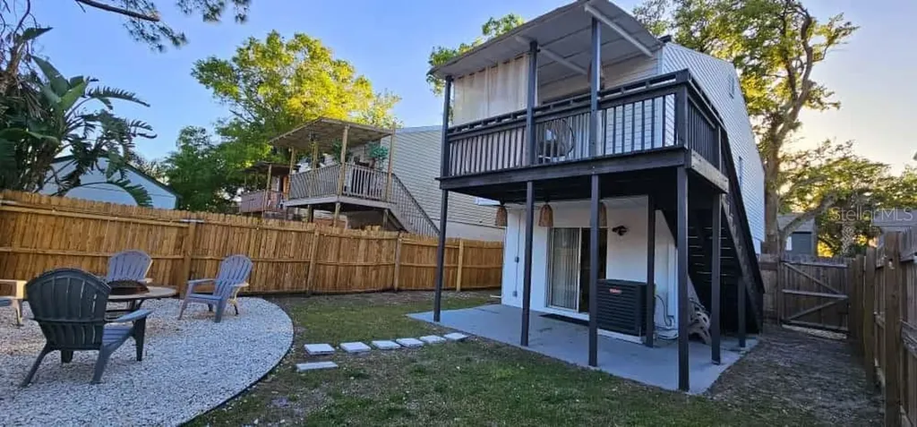 10213 N Ojus Drive Tampa FL 33617