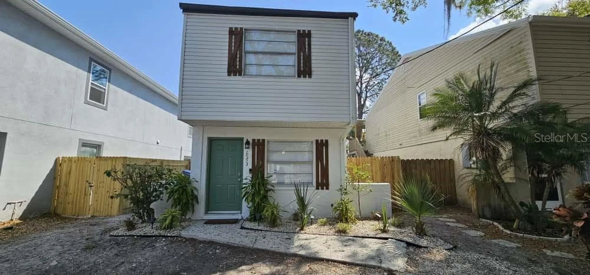 10213 N Ojus Drive Tampa FL 33617
