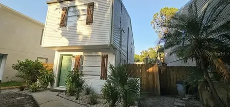 10213 N Ojus Drive Tampa FL 33617