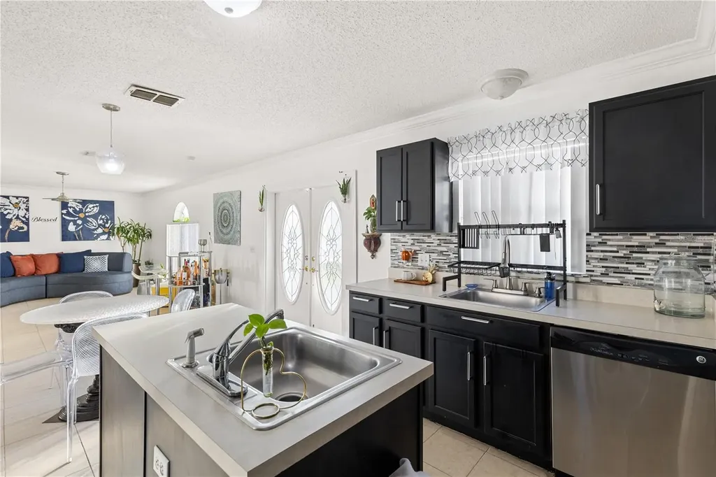 633 Lobelia Drive Davenport FL 33837