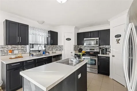 633 Lobelia Drive Davenport FL 33837
