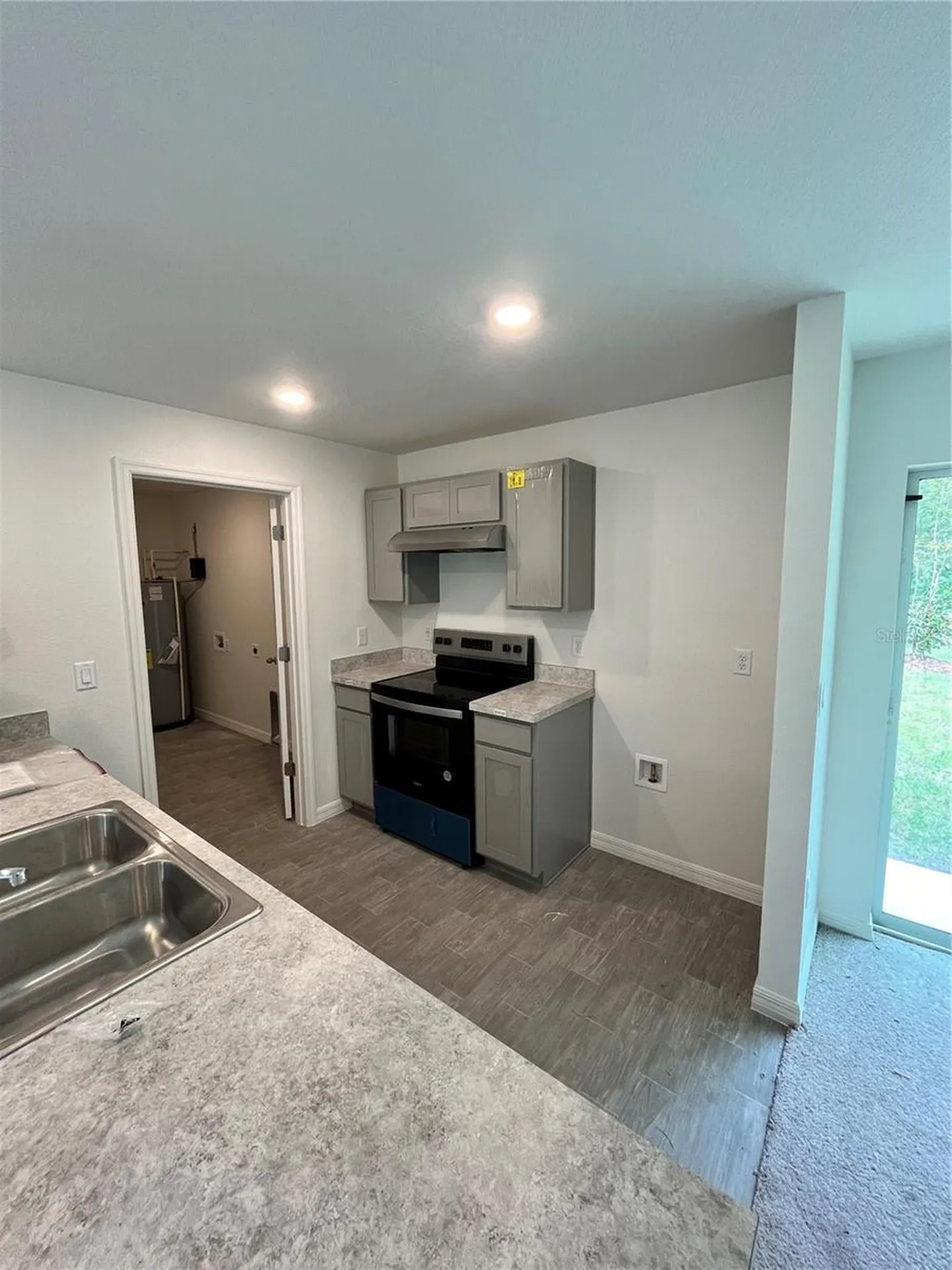 10540 Yeager Avenue Hastings FL 32145