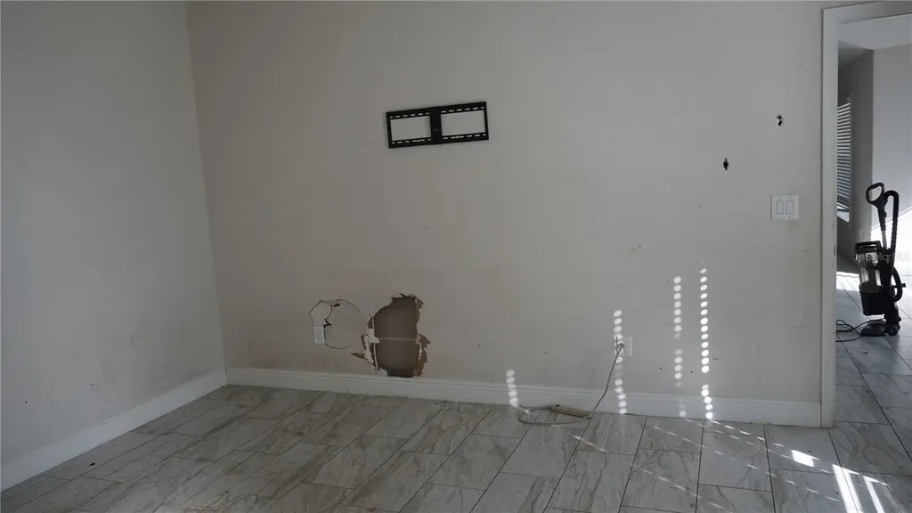 110 NW 24th Terrace Cape Coral FL 33993