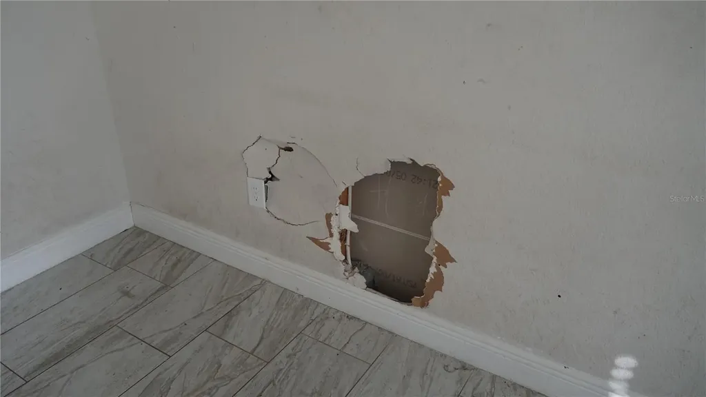 110 NW 24th Terrace Cape Coral FL 33993