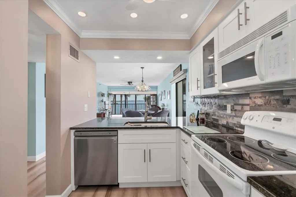 1501 Beach Road Englewood FL 34223