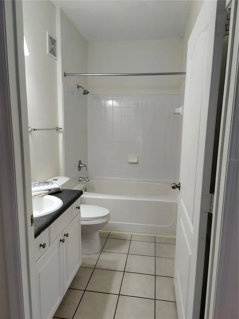 8813 Villa View Circle Orlando FL 32821