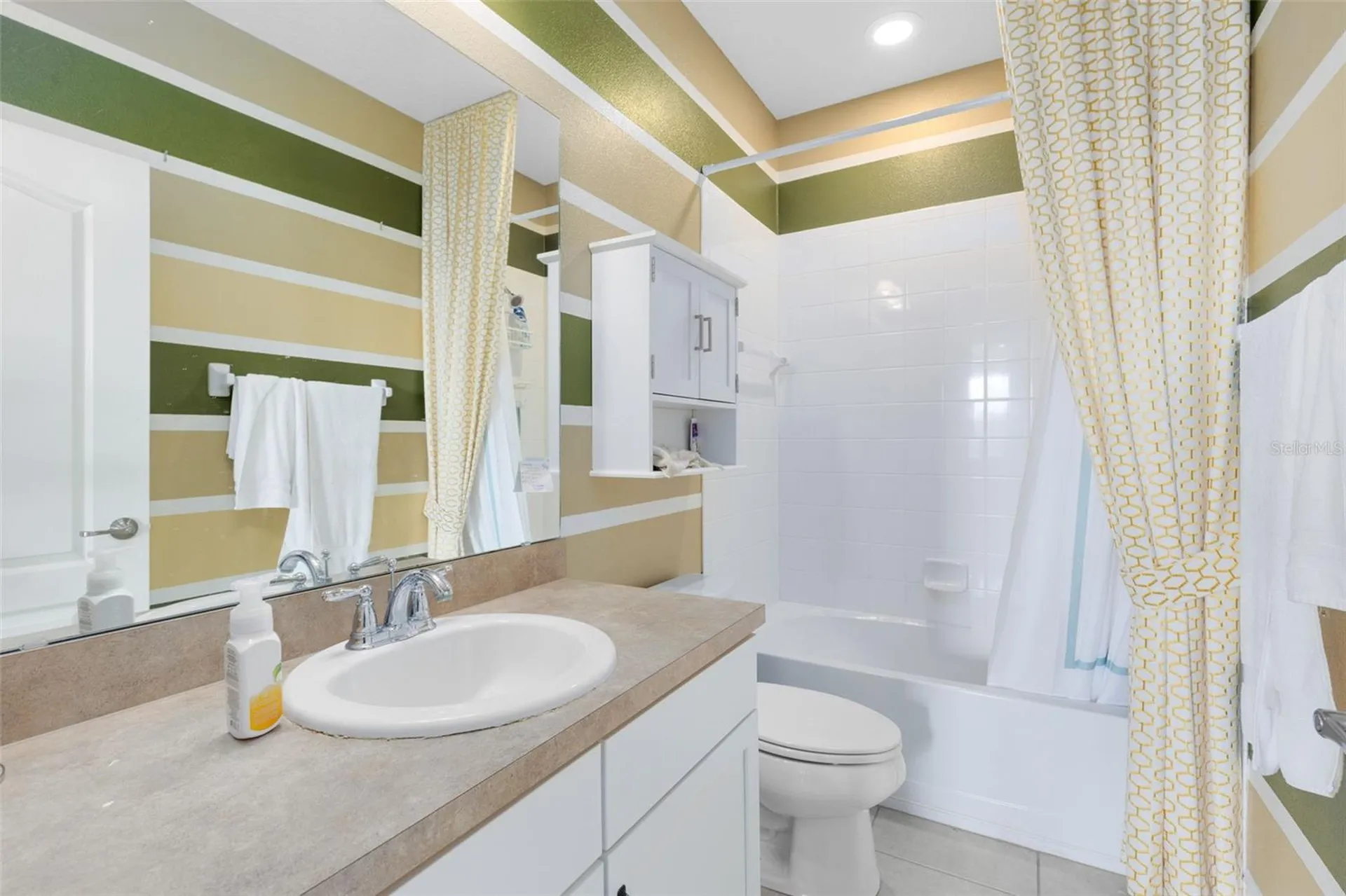 31921 Redtail Reserve Boulevard Sorrento FL 32776