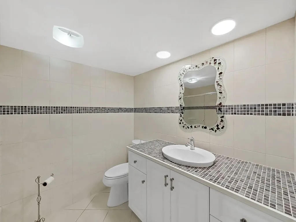 700 Starkey Road Largo FL 33771