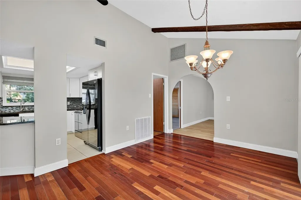 302 Leafwood Road Tarpon Springs FL 34689